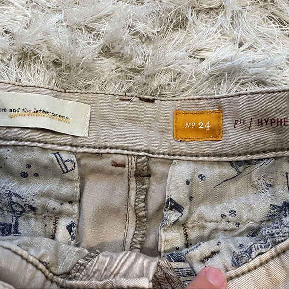 Anthropologie Pilcro and the Letterpress Hyphen Shorts in Beige/Taupe - Picture 6 of 6